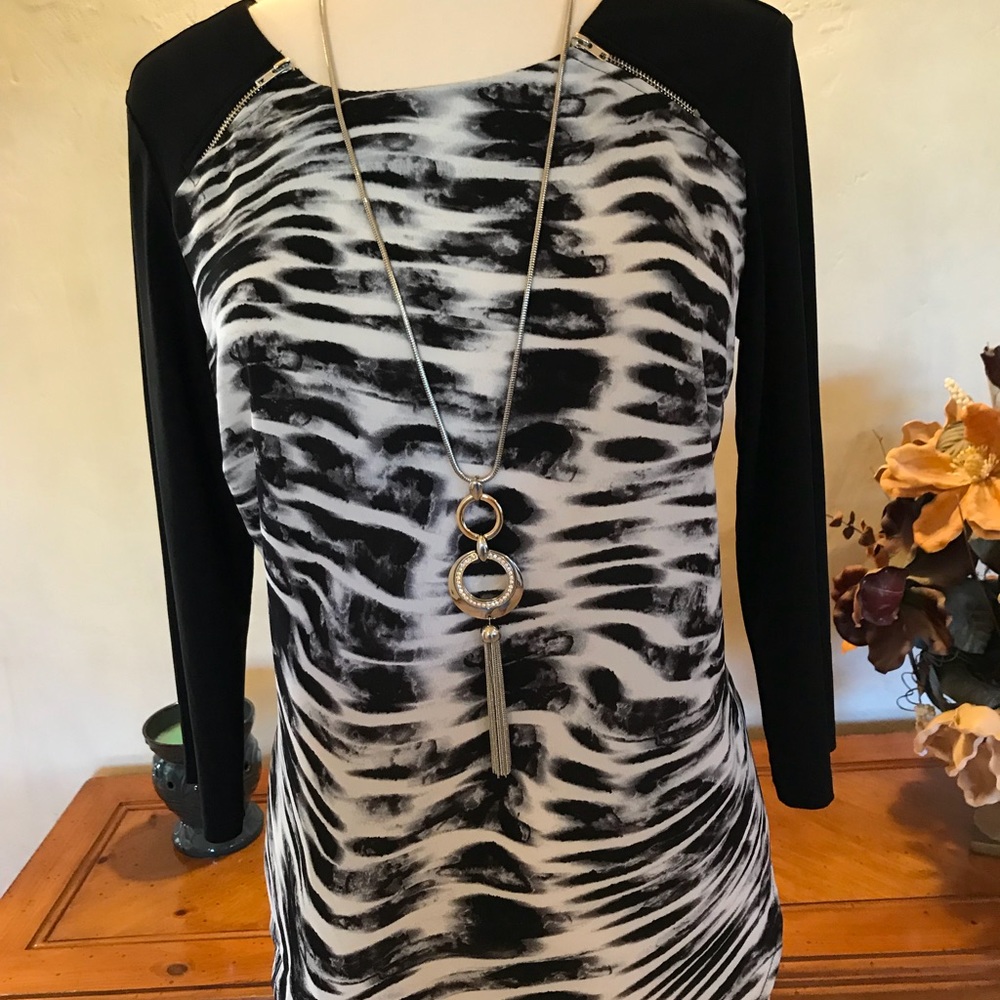 Gorgeous Dress Barn top.